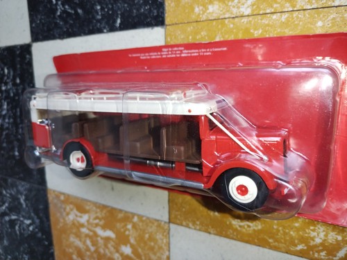 Autobus autocars bus - 1/43,