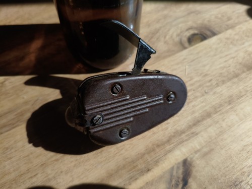 Lampe poche dynamo - lampe, a