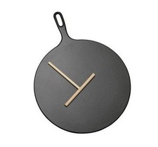 Crêpière en fonte avec râteau 32cm INVICTA