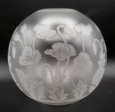 Globe de lampe à pétrole cristal gravé à l’acide décor pavot signé Saint-Louis 