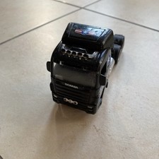 Voiture Miniature Maisto -