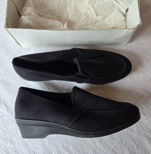 Chaussons charentaises neufs - chaussons/charentaises,