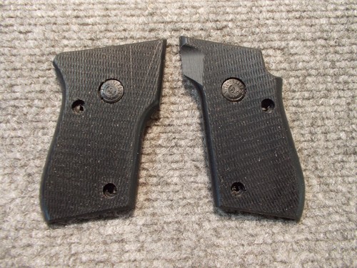 Custom checkered grips taurus - checkered,