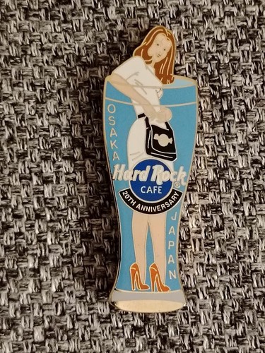 Pin girl hard rock - pin,