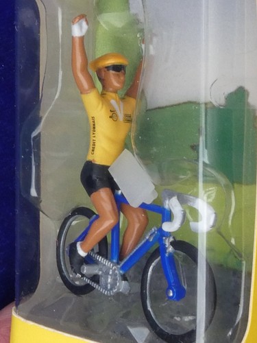 Rare top figurine norev - top,