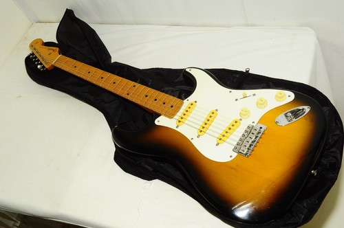Guitare électrique vintage