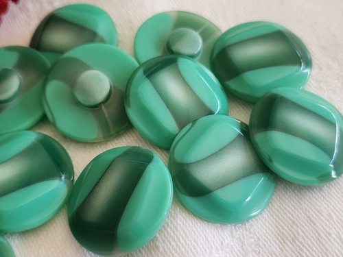 Lot boutons vintage - boutons,