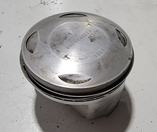 Piston wiseco 93mm 1983 - piston,