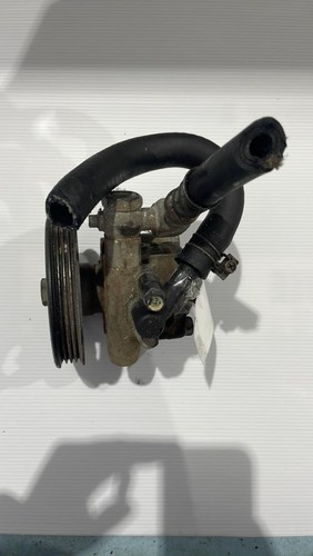 Pompe direction nissan 100 - pompe,