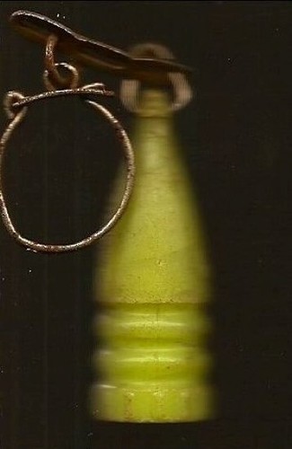 Porte cles bouteille - 02,