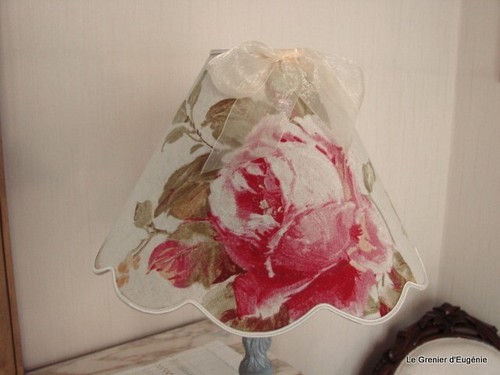Abat jour festonné rose - abat-jour,