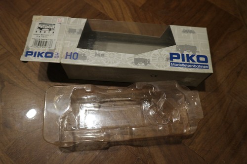 Boite vide train piko - vide,
