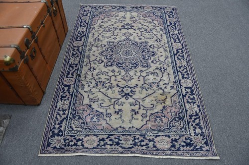 Tapis turc vintage - ,,