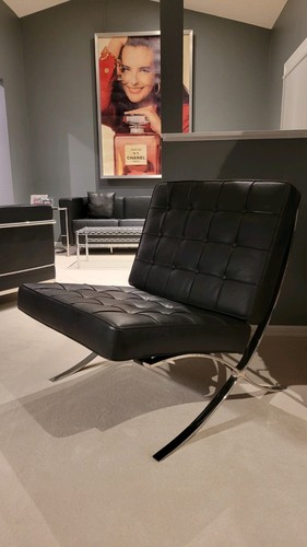 Mies van der - der, "barcelona"
