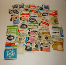 LOT VERRES DE LUNETTES PROVENANT ANCIEN COMMERCE. ENVIRON 65 VERRES ANCIENS