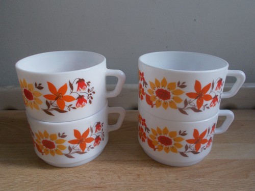 Tasses arcopal vintage - 4,