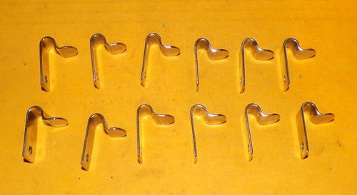 Lot attaches baches - 12,