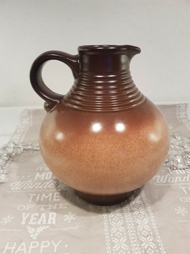 Vase céramique pichet fait