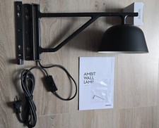 Applique Murale Orientable Aluminium noir design Muuto