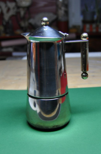 Cafetiere italienne en - cafetiere,