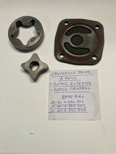 COUVERCLE POMPE A HUILE AVEC