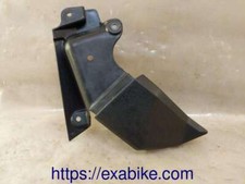 element plastique avant gauche