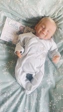 Reborn Baby Doll "Cécilia " de Bonnie Sieben  (Bébé Reborn Réaliste)