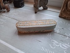 ANCIENNE BOITE A COUTURE EN