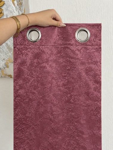 Rideau velours rose occultant