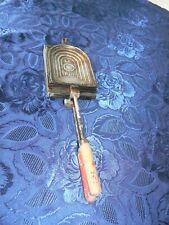 VINTAGE ANTIQUE DOUBLE FACE CROQUE WAFFLE MAKER MONSIEUR MADAME LE ROI WOOD HANDLES