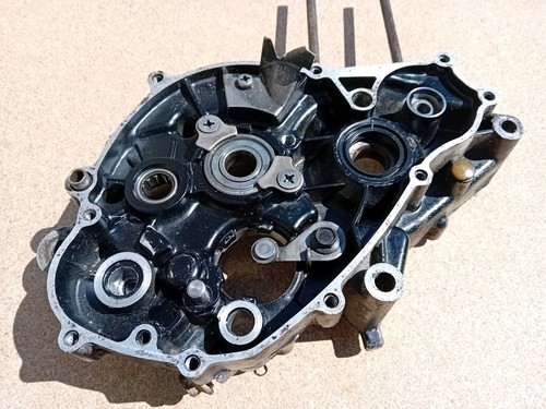Carter moteur yamaha - 80,