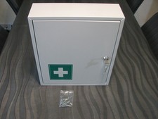 Armoire à pharmacie Neuve