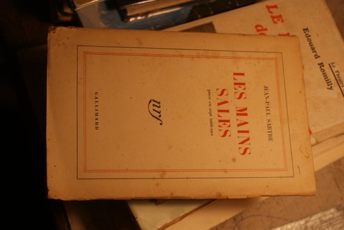 Jean paul sartre les - jean-paul, mains