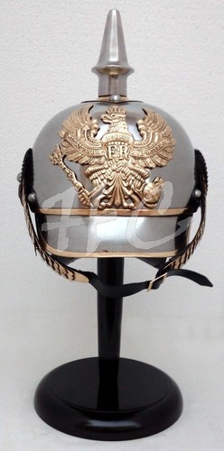 Casque militaria collection - casque,