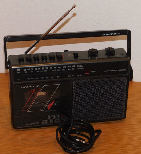 Vintage radio grundig 235 - grundig,