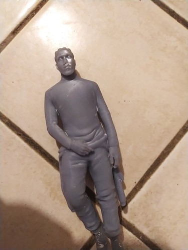 Figurine résine a peindre - 1,