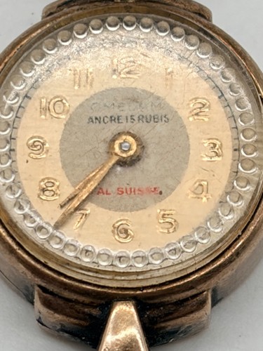 Montre omega ancienne - femme, or