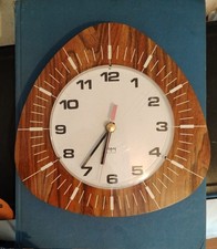 ANCIENNE HORLOGE MURALE JAPY 6305 - 60  -GAMME JAPY TRANSISTOR- FONCTIONNE