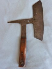 Très ancien marteau de