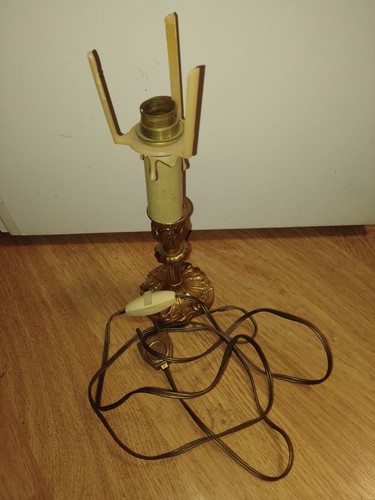 Pied lampe ancien - lampe, bougeoir