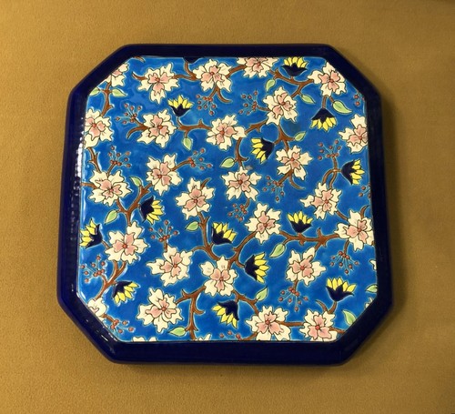Dessous plat émaux de - en,