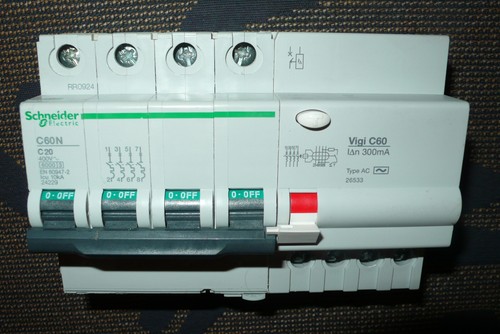 Disjoncteur differentiel tetra - disjoncteur,
