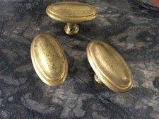 3 poignées boutons porte