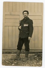 CARTE PHOTO photographie, un prisonnier de guerre