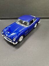 1963 Aston Martin DB5 Bleu