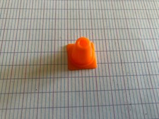 PLAYMOBIL SMALL ORANGE SIGNALLING CONE 30290220 4726 4022 4216