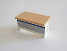 PLAYMOBIL (K1167) POLICE - White Single Desk with Commissioned Screen 4264