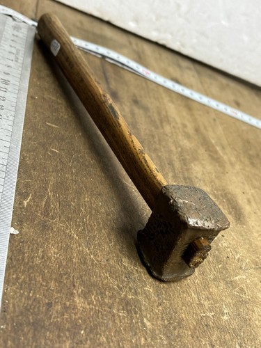 Marteau cuivre outil ancien - outil,