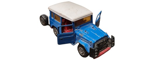 Majorette toyota land - :,