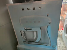 Smeg SMF02SVEU gris silver -